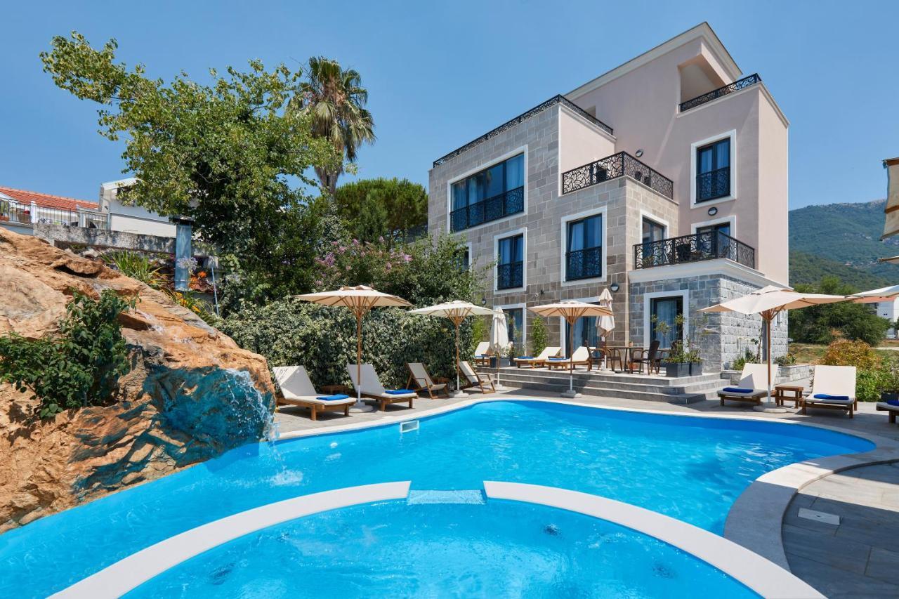 טיווט Moderna Luxury Apartments With Heated Pool מראה חיצוני תמונה