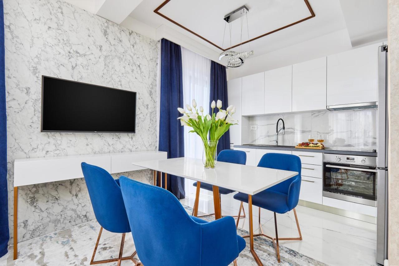 טיווט Moderna Luxury Apartments With Heated Pool מראה חיצוני תמונה