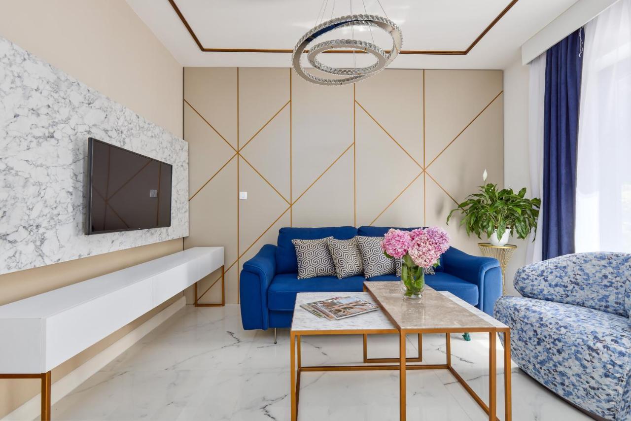 טיווט Moderna Luxury Apartments With Heated Pool מראה חיצוני תמונה
