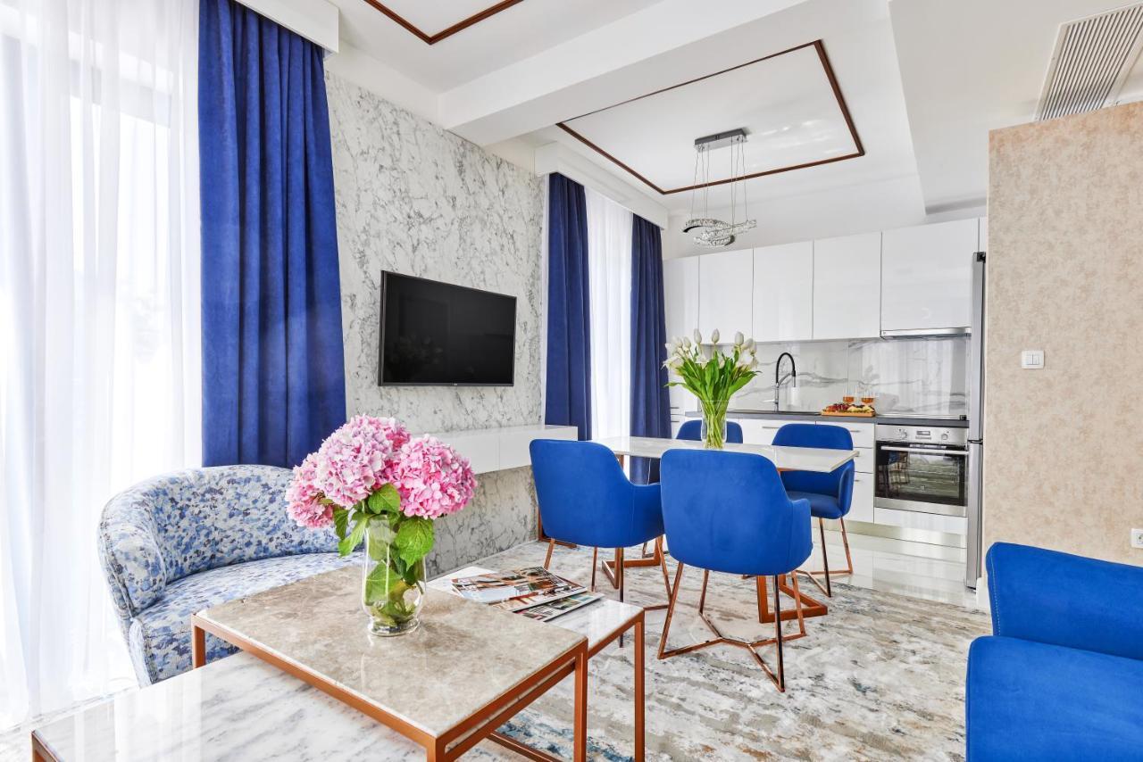 טיווט Moderna Luxury Apartments With Heated Pool מראה חיצוני תמונה